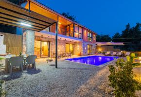 Villa-8061