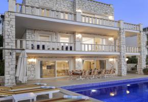 Villa-8406