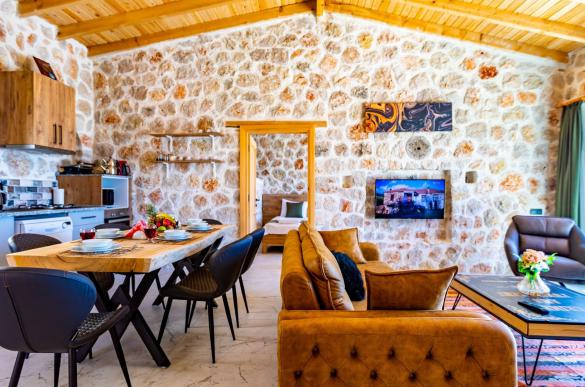 22-wings-villakalkan-30141621503165_820.jpg