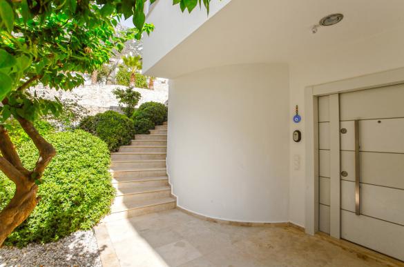 Alkan-Villa-119_400.jpg