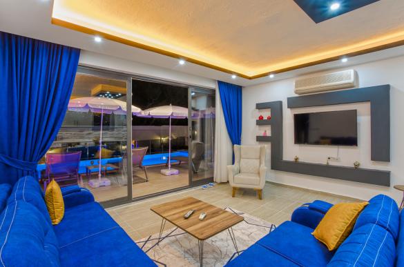 Ay-Villa-21_842.jpg