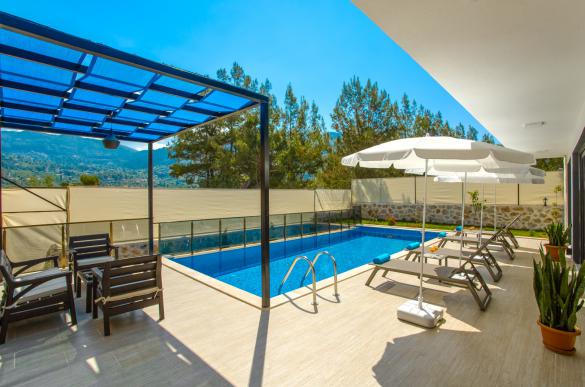 Ay-Villa-34_526.jpg