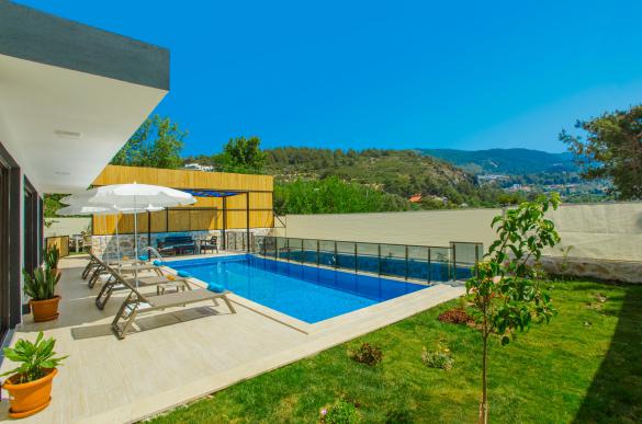 Ay-Villa-44_929.jpg