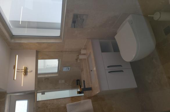 Bathroom-31_572.jpg