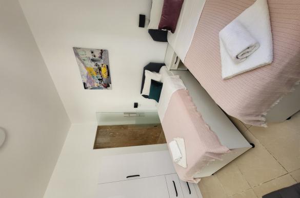 Bedroom-5-ground-level-Twin-Beds-_841.jpg