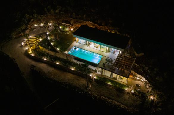 DJi_20240701231611_0348_D_894.jpg