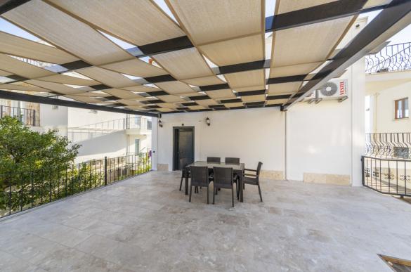 Entry-Terrace_707.jpg