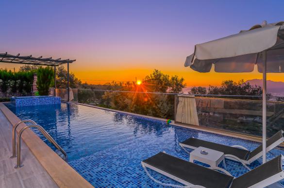 Gunes-Villa-3_298.jpg