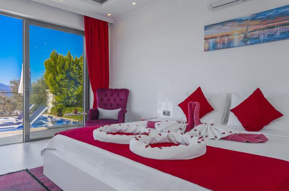 Gunes-Villa-64_918.jpg