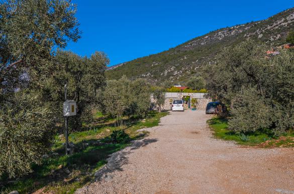 Gunes-Villa-79_243.jpg