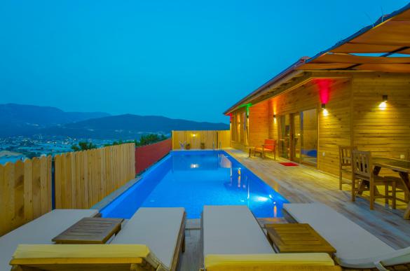 Guney-Villa-Sunset-3_712.jpg
