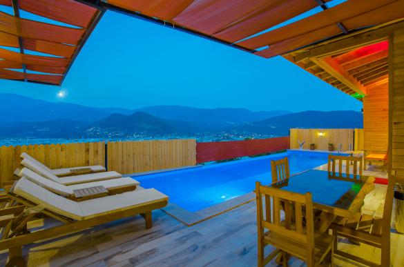 Guney-Villa-Sunset-4_709.jpg