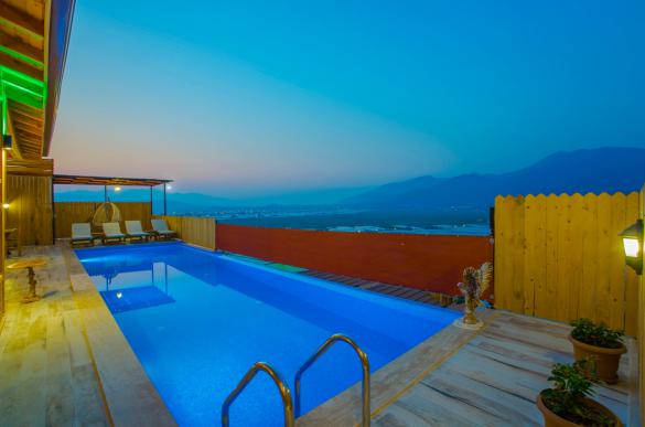 Guney-Villa-Sunset-7_352.jpg