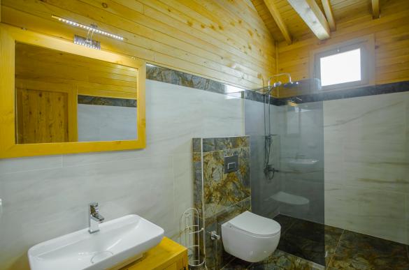 Kuzey-Villa-Daylight-16_288.jpg