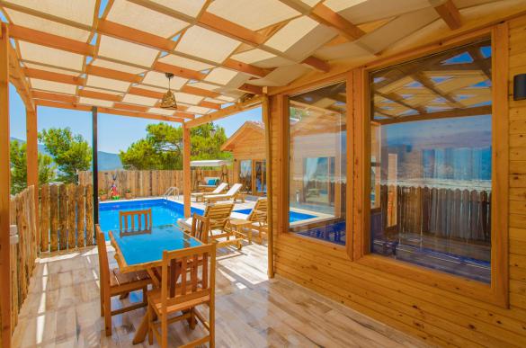 Kuzey-Villa-Daylight-5_837.jpg