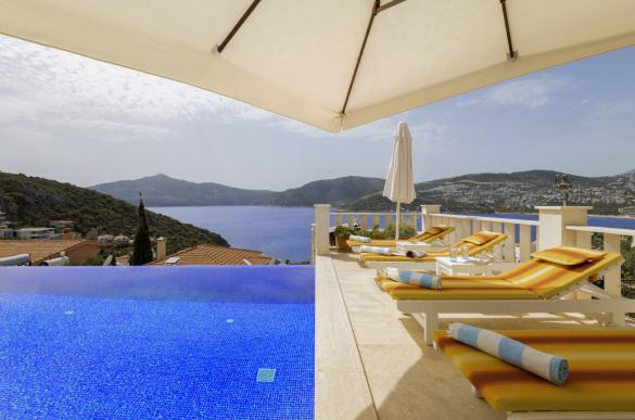 Pool-ext3_271.jpg