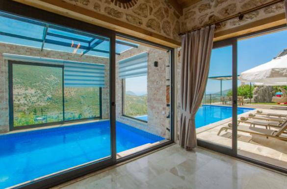 Stone-Villa-Daylight-35_620_330.jpg