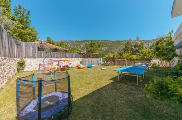 VYN_5830_962.jpg