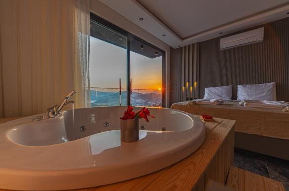 VYN_7892-HDR_465.jpg