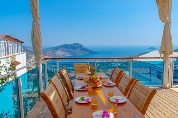 ViLLA-ALBATROS2_resize_929.jpg