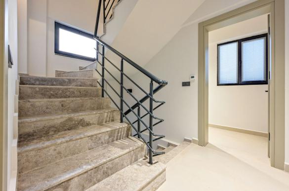 ViLLA-LUNA-ViSTA--2-28_696_630.jpg