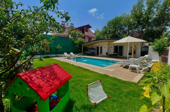 Villa-Biz-Berke-5_870_702.jpeg