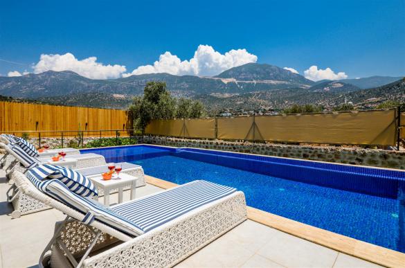 Villa-Black-Rose-Akdeniz-Villam-8_732.jpg