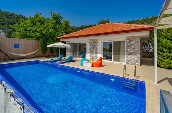 Villa-Glory-1-4_resize_195.jpg