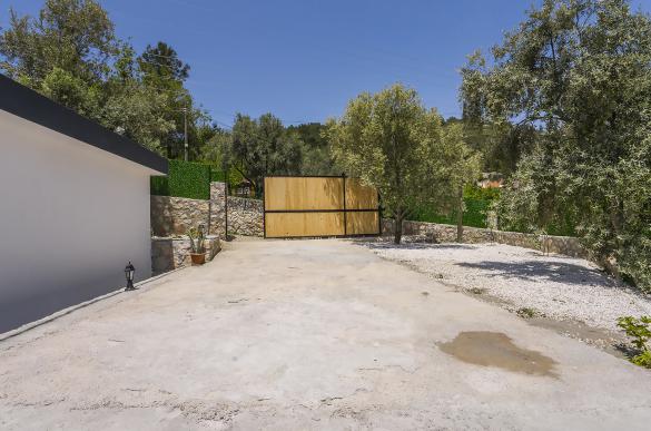 Villa-Gunes-77_608.jpg