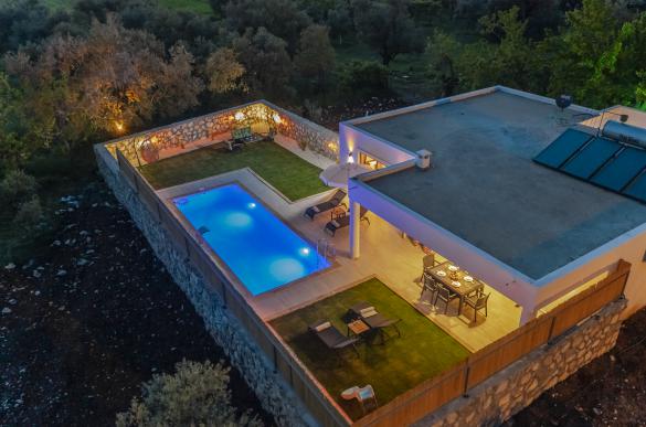 Villa-Guney-63_823.jpg