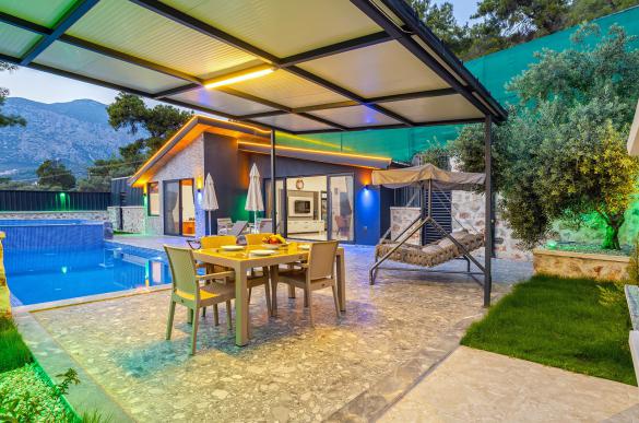 Villa-Love-House-15_822.jpg