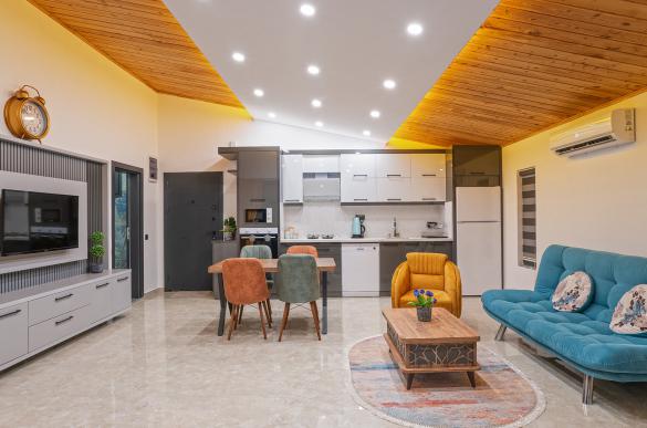 Villa-Love-House-24_84.jpg