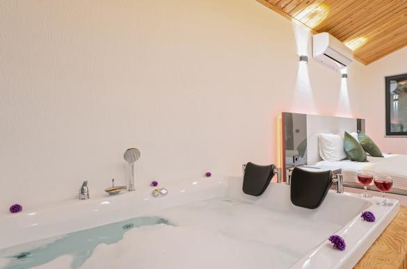 Villa-Love-House-33_782.jpg