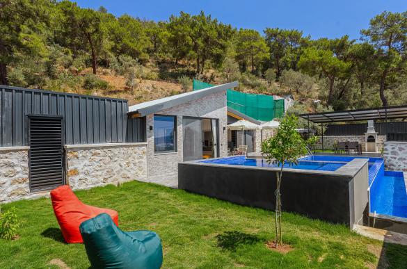 Villa-Love-House-45_661.jpg