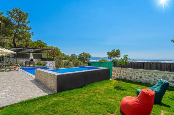 Villa-Love-House-47_408.jpg