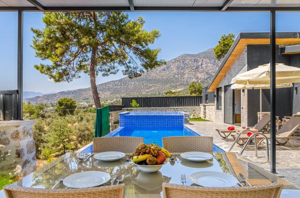Villa-Love-House-63_79.jpg
