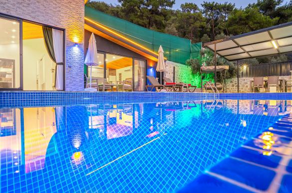 Villa-Love-House-9_13.jpg