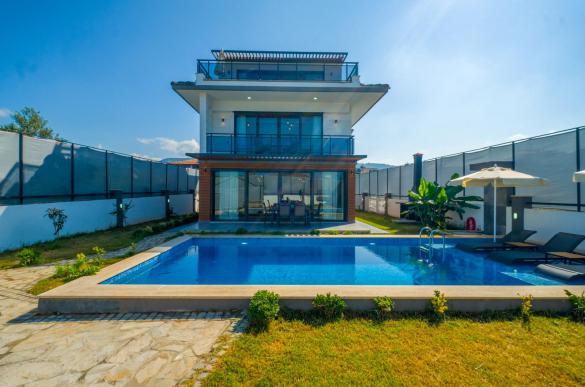 Villa-almira-22_895_67.jpg