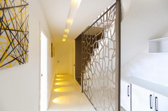White-Smith-Villa-Daylight-53_246.jpg