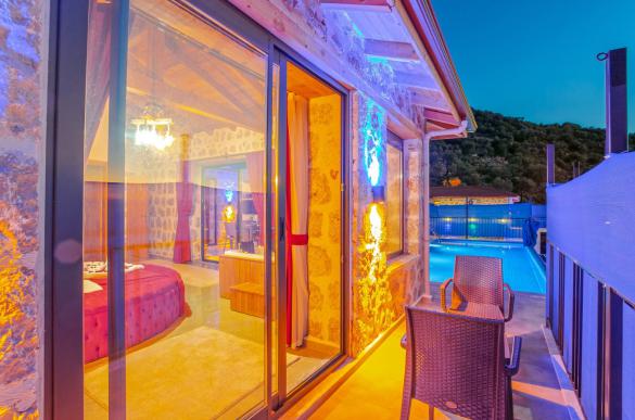 Yigit-1-Villa-14_164.jpg