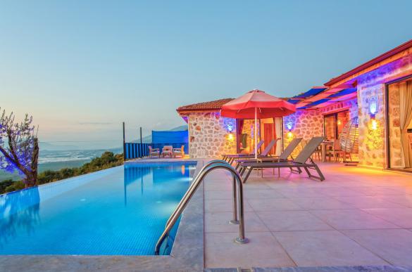 Yigit-2-Villa-10_765.jpg