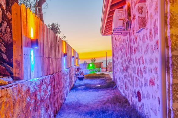 Yigit-2-Villa-80_480.jpg
