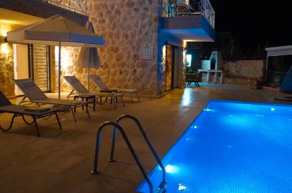 antalya-kas-kalkan-haftalik-gunluk-kiralik-villa-10_153.jpg