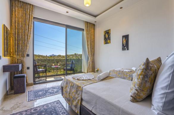 large_olivia-villa-99_524.jpg