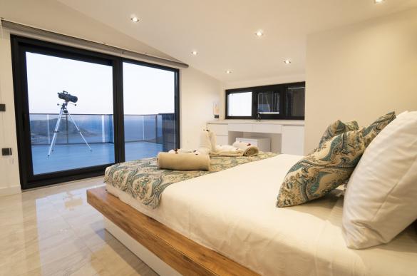 resim52_b8be1e_villa-elif-kalkan-deniz-manzarali-villaciniz-58_675_847.jpg
