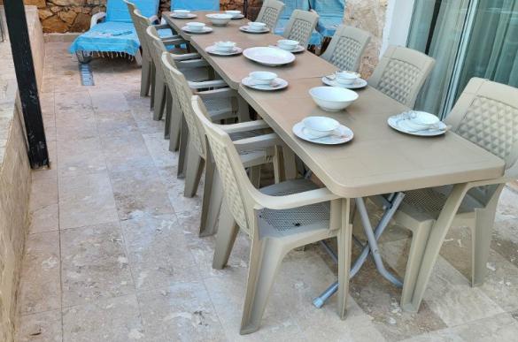 terrace-dining_980.jpg