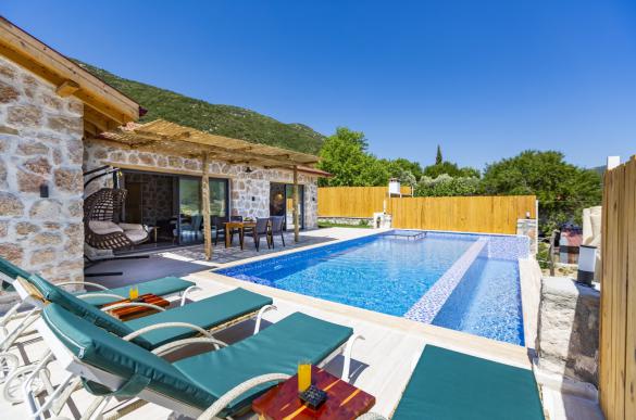 villa-adeya-kvb-25_512.jpg