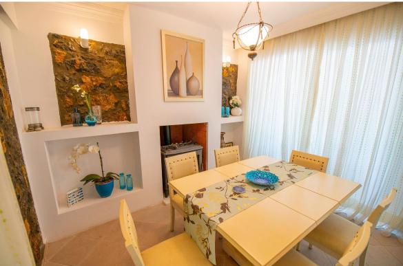villa-alora--ege-tatil-evleri-1_249_400.jpeg