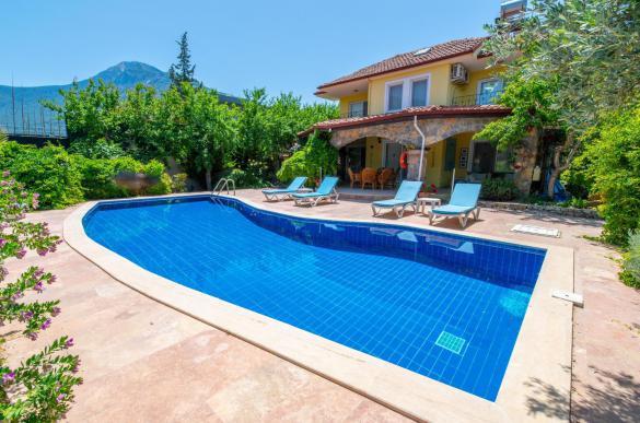 villa-alora--ege-tatil-evleri-21_362_324.jpeg