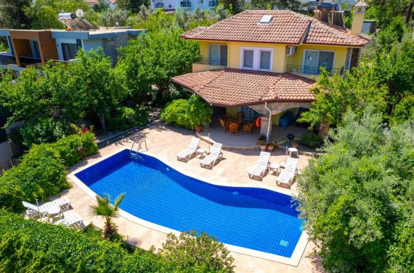 villa-alora--ege-tatil-evleri-7_767_213.jpeg